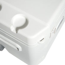 Load image into Gallery viewer, Marine Ultra Quantum 52 Qt Roller Cooler